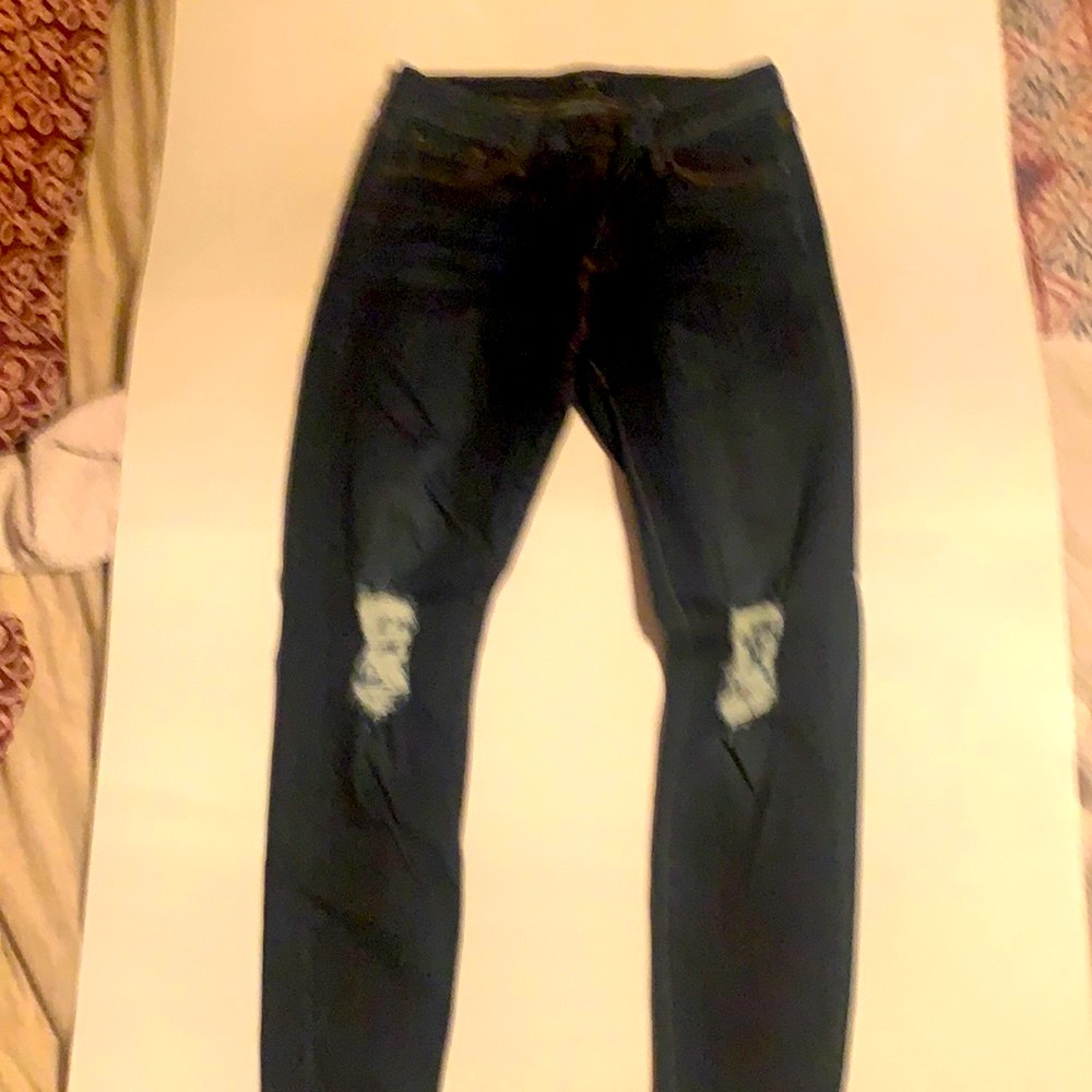 Just Black jeans women’s size 28 dark blue stretch with frayed bottoms.